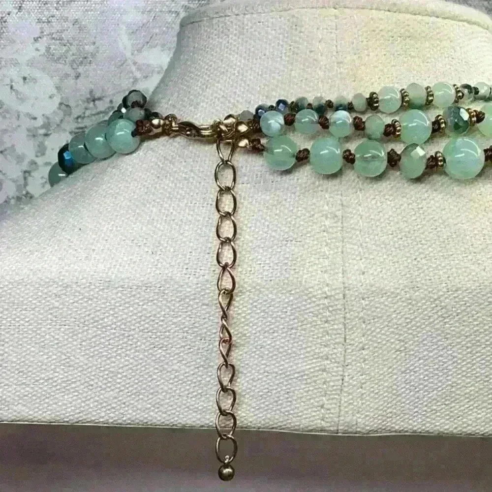 Green Beaded Necklace with AB Effect Vintage