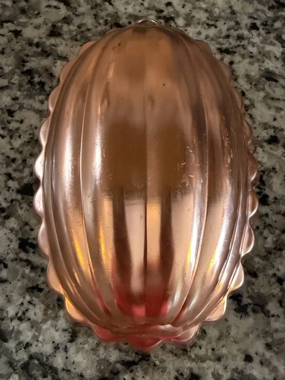 Vintage Copper-aluminum oval mold