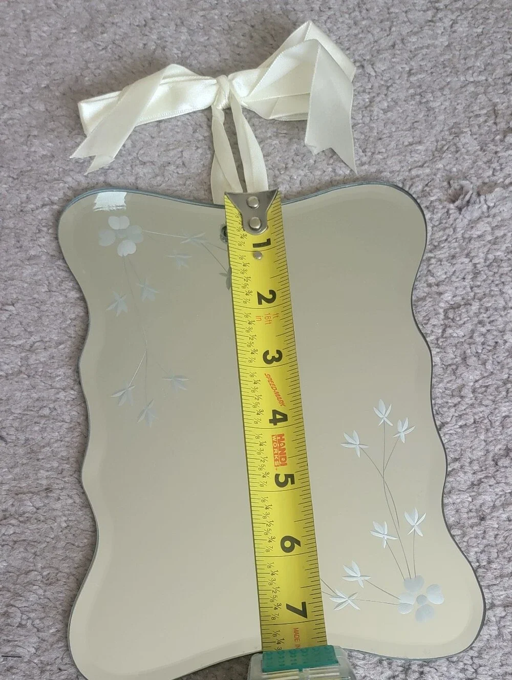 Set Of 3 - Ivory Floral Scalloped Wall Mirror with Ribbon Hanger