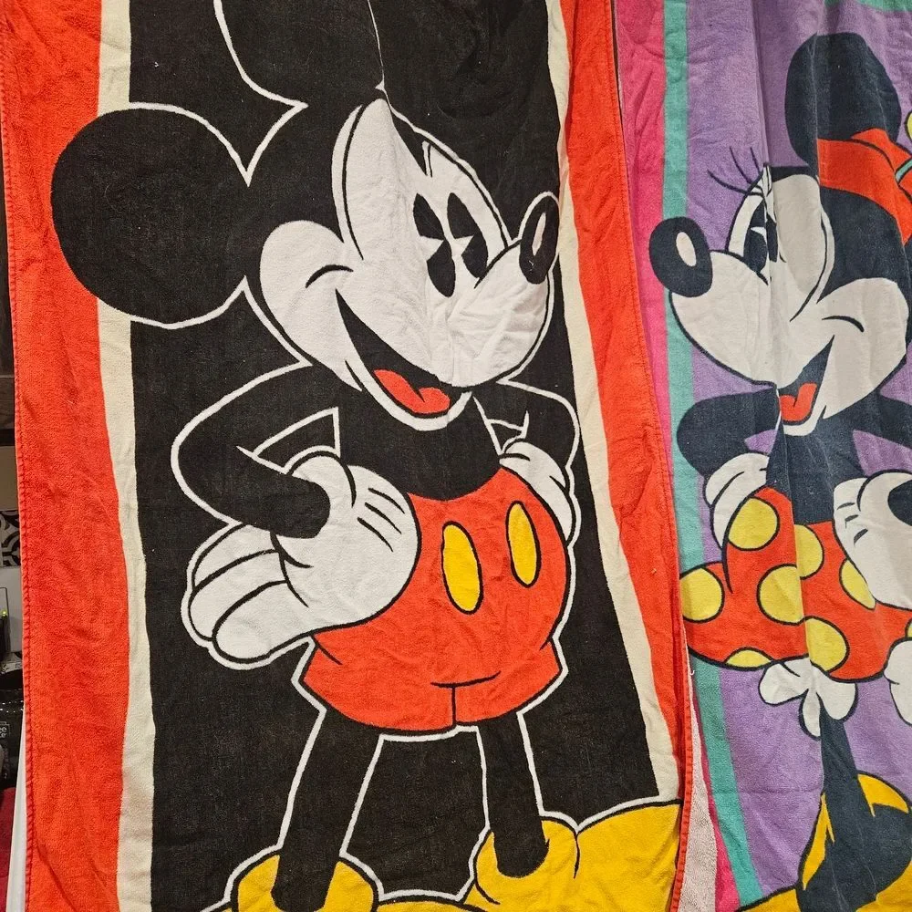 Mickey Unlimited Disney Mickey Mouse & Minnie Beach Towels Franco Vintage (2)