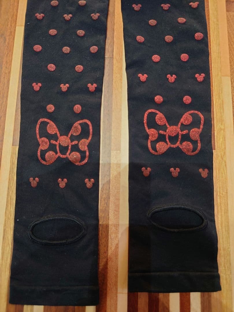 Minnie Mouse leggings bought at Disneyland
